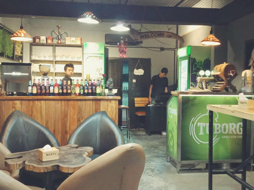 Nicety Cafe' & Eatery