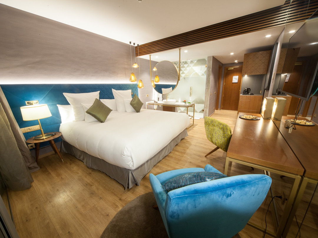 巴塞罗安法酒店主图