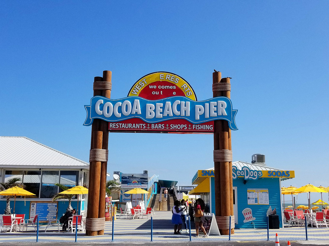 Cocoa Beach Pier景点图片