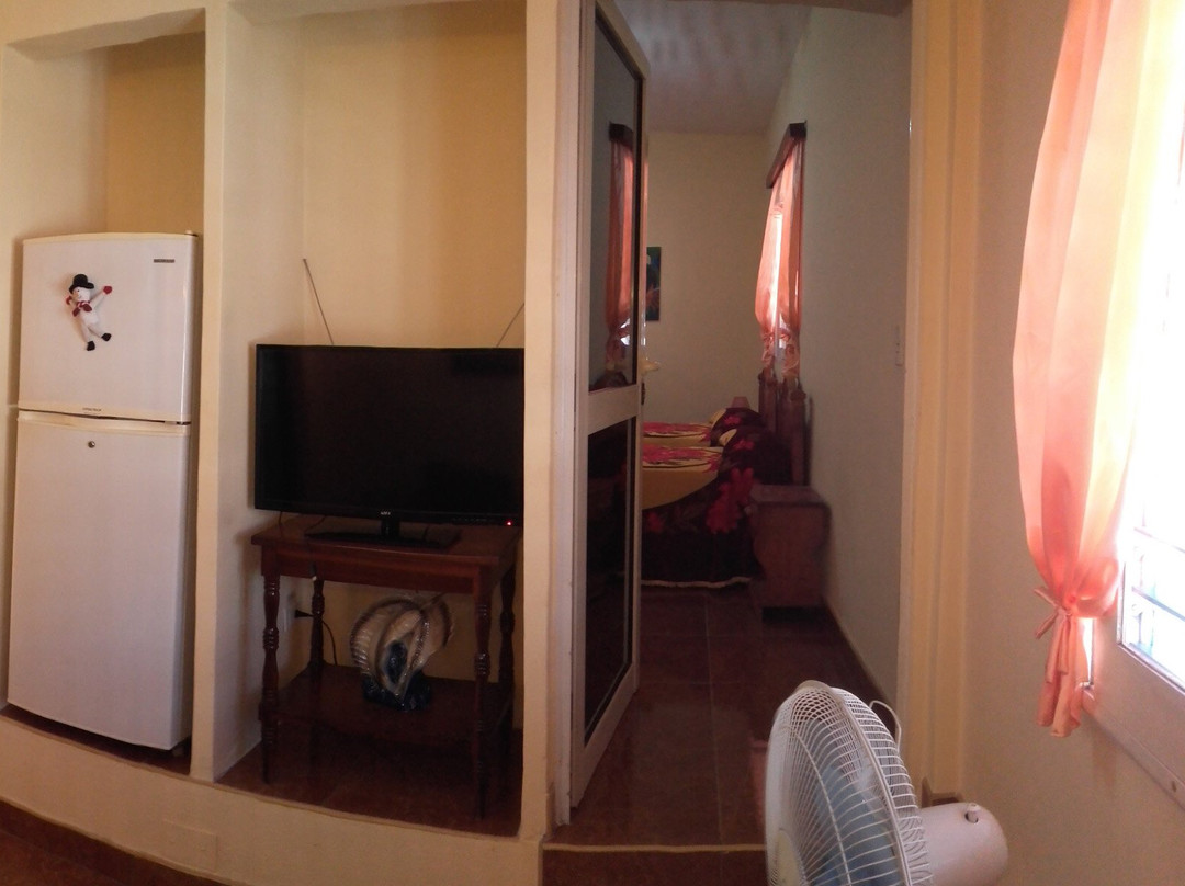 Adrian & Tonia主图