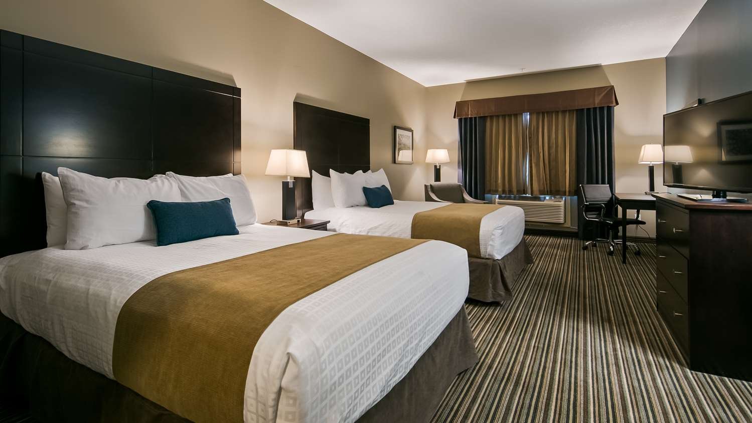 Best Western Plus Fort Saskatchewan Inn & Suites-官方
