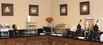 The Watford Hotel主图