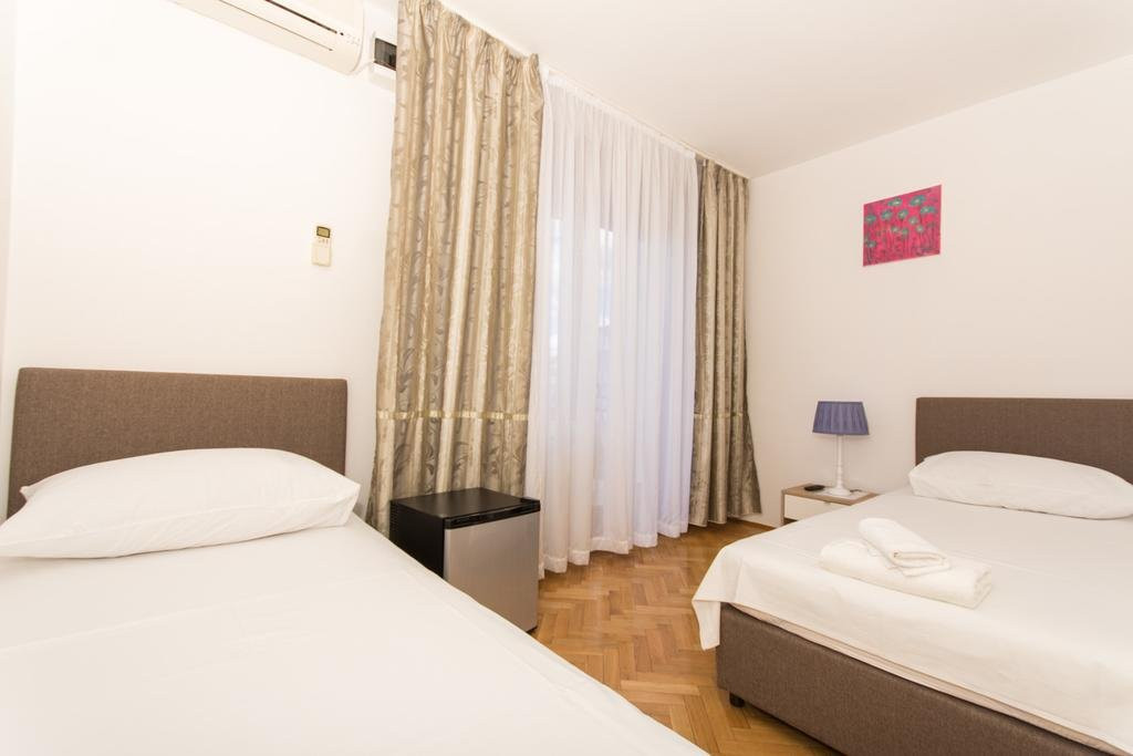 Villa Okruk-10 Meters Away from the Beach