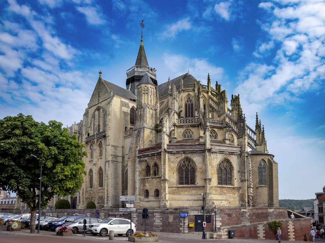 Collegiale Notre-Dame et Saint-Laurent景点图片