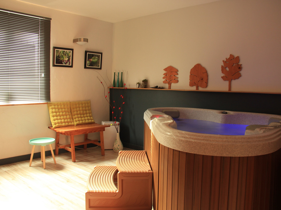 Saint-Pastous酒店住宿-Le Chalet d'Athaline