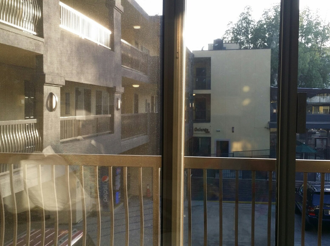 帕萨迪纳旅馆主图