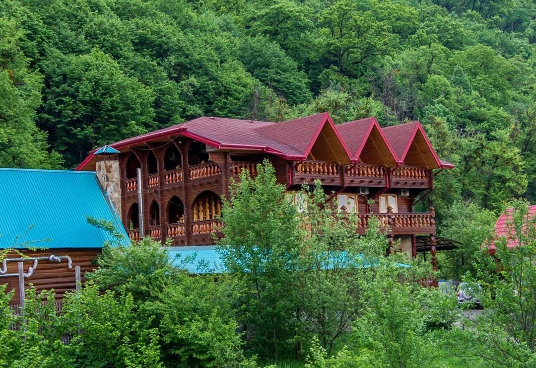 Kamennomostsky酒店住宿-Dom U Gory Guest House