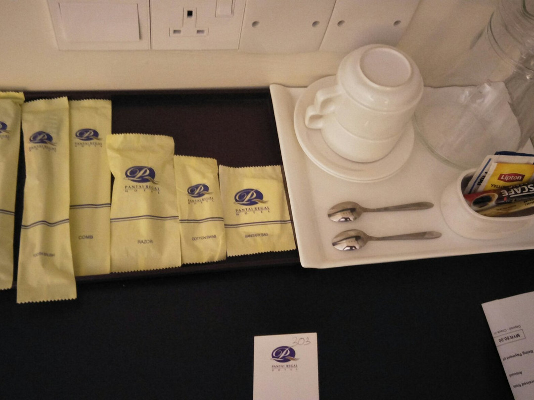 Pantai Regal Hotel主图