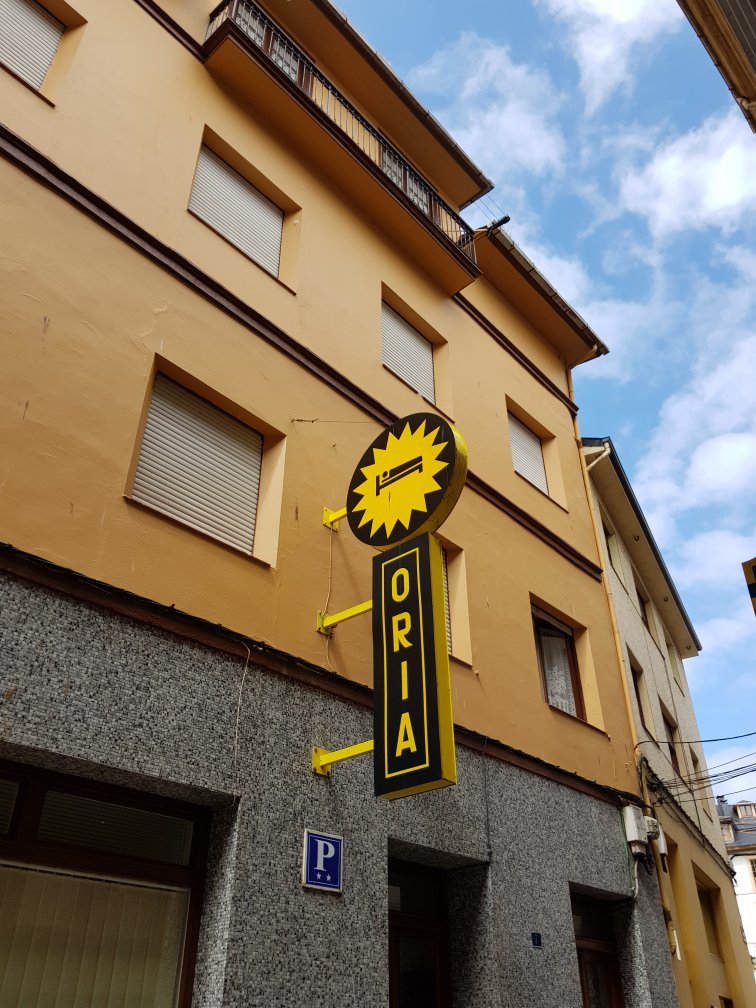 Pension Oria-官方