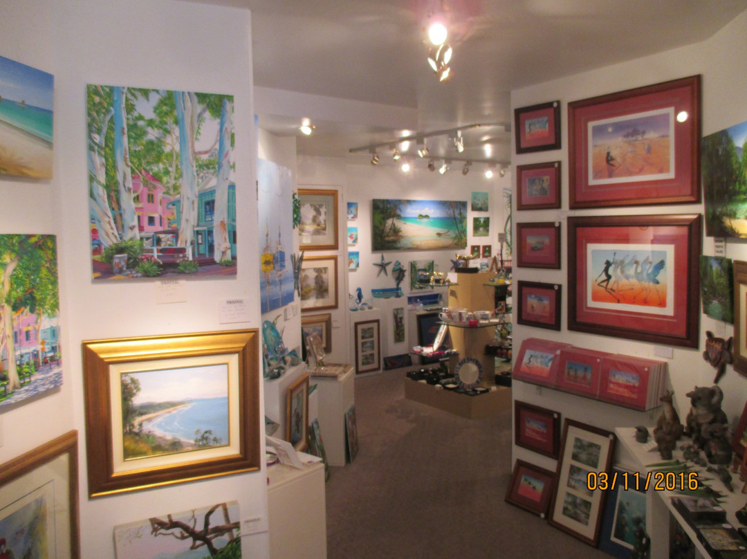 Village Gallery-棕榈湾必去景点