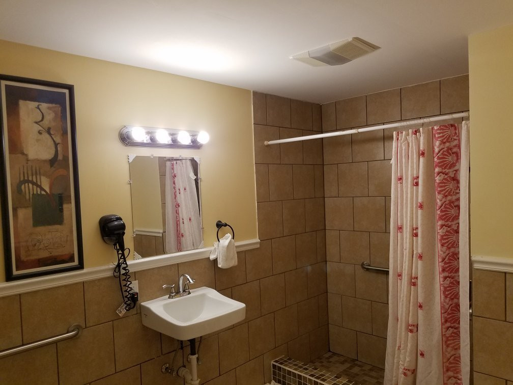 Standish Motel主图