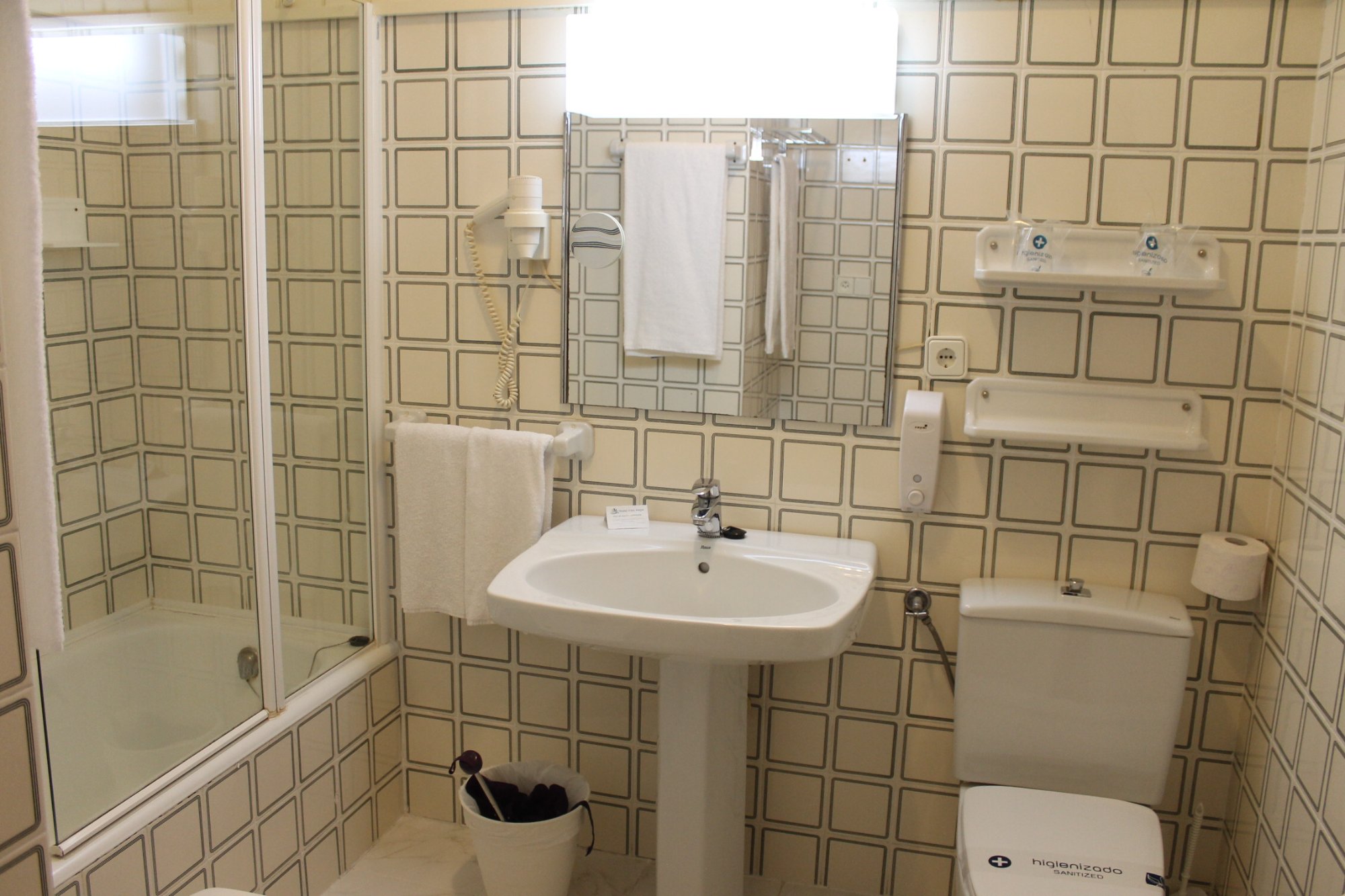 Hostal Vista Alegre-浴室