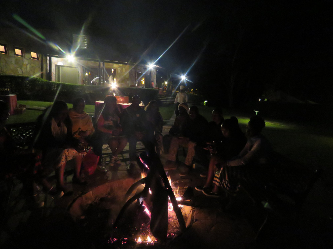 萨罗瓦玛拉野生宿营地主图