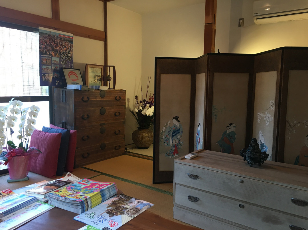 VISIT ICHINOMIYA Visitors Station