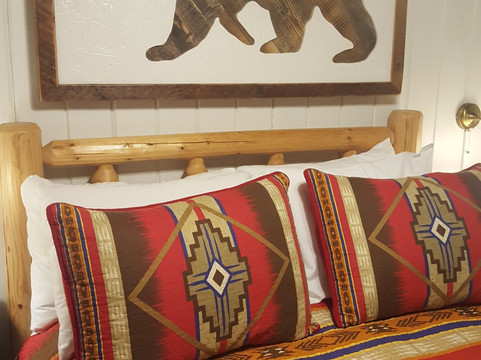 薛佛湖村酒店主图