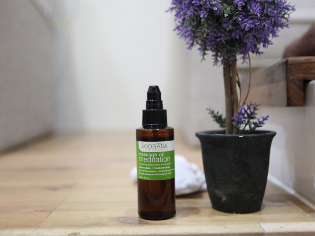 Zee Holistic Living Wellness Center-泗水必去景点