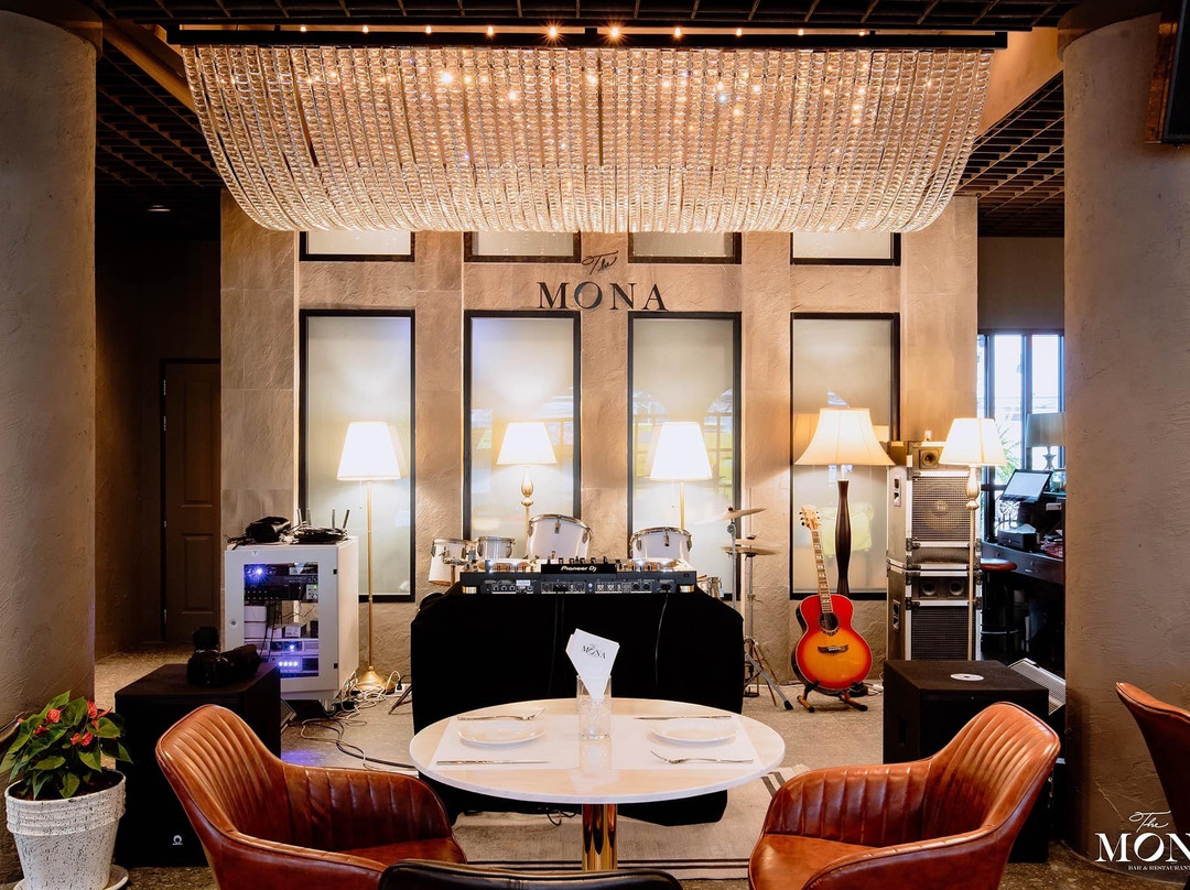 The Mona Bar & Restaurant