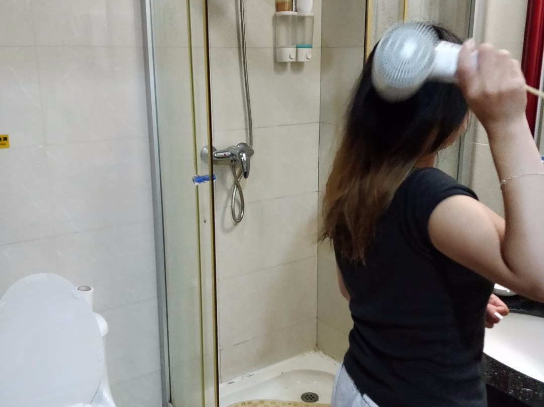 昆仑大饭店主图