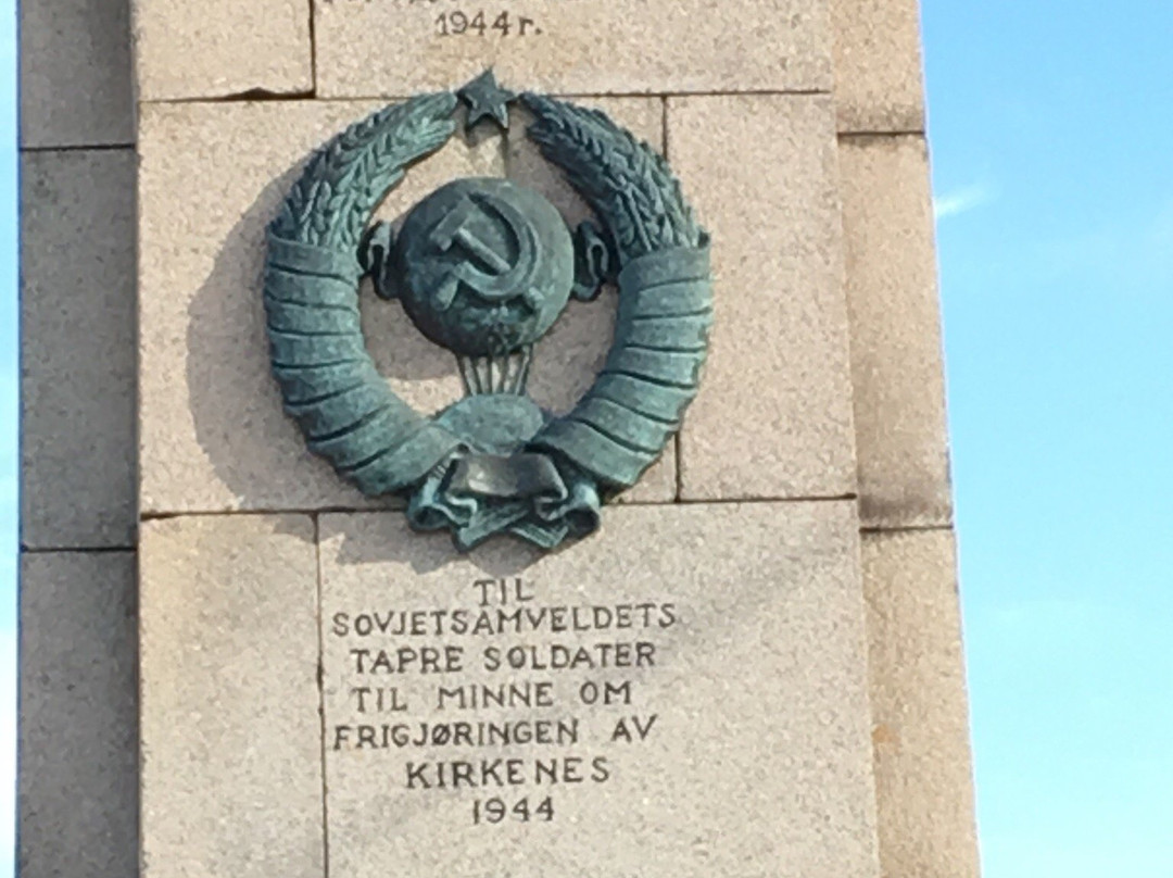 Soviet Liberation Monument-希尔克内斯必去景点