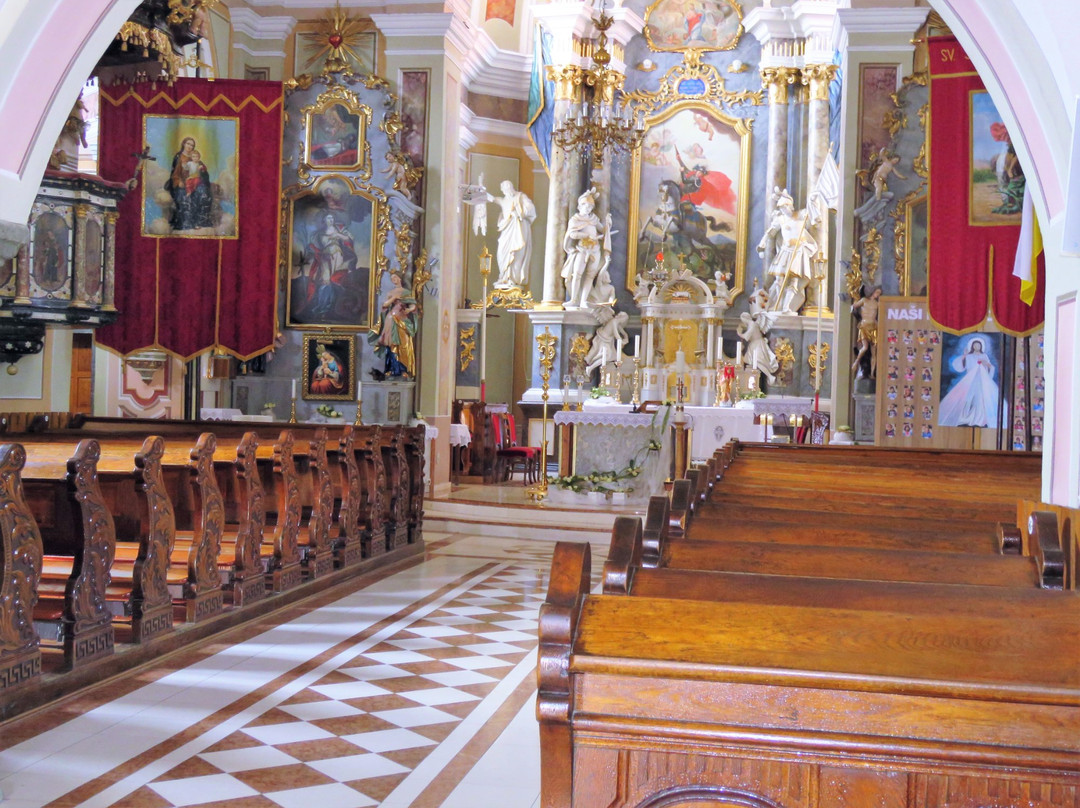Župnijska Cerkev sv. Jurija-Mozirje必去景点