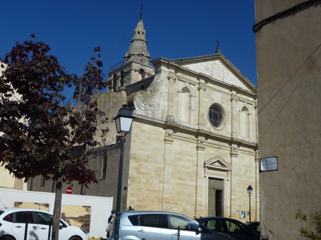 Eglise Notre-Dame du Lac-Lunel必去景点