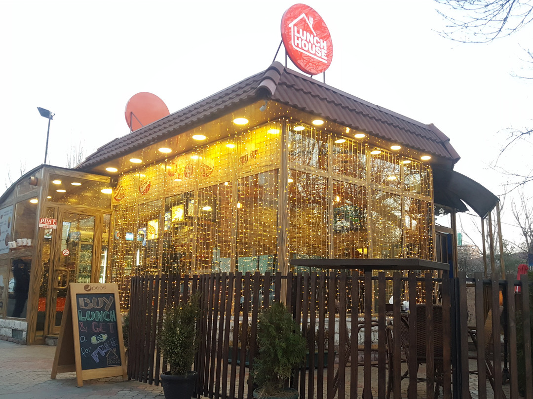 Lunch House