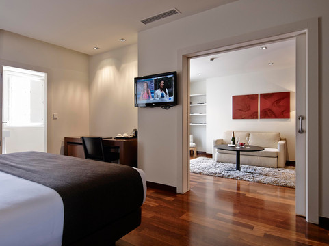 卡里斯卡德纳尔克韦多酒店