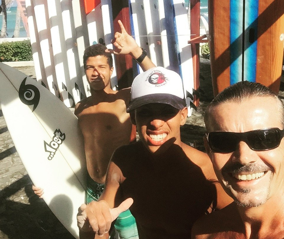 Pirata Surf School-拉斯特拉纳斯必去景点