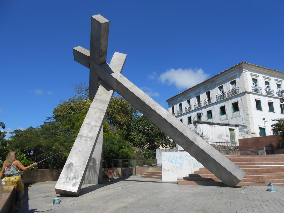 Monumento da Cruz Caída景点图片