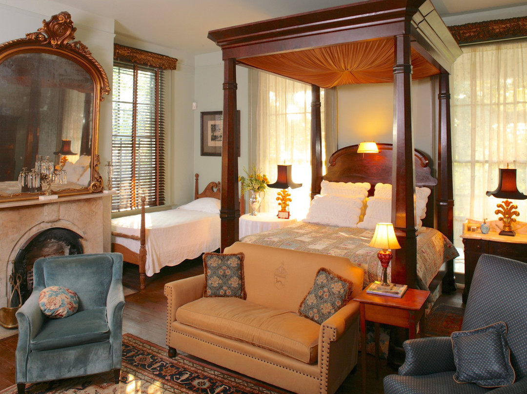 The Elms Bed and Breakfast