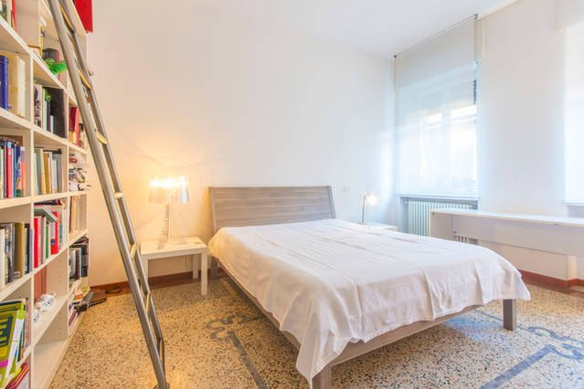 B & B Elisa主图