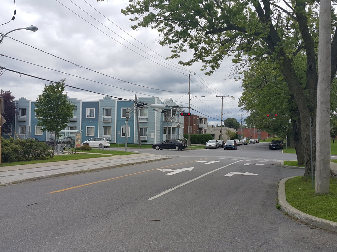 Université de Montréal Faculté de médecine vétérinaire-圣亚森特必去景点