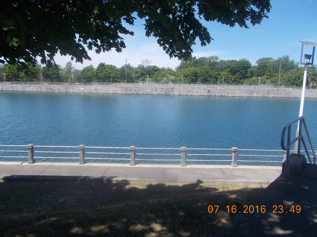 The Welland Canals Parkways Trail-科尔本港必去景点