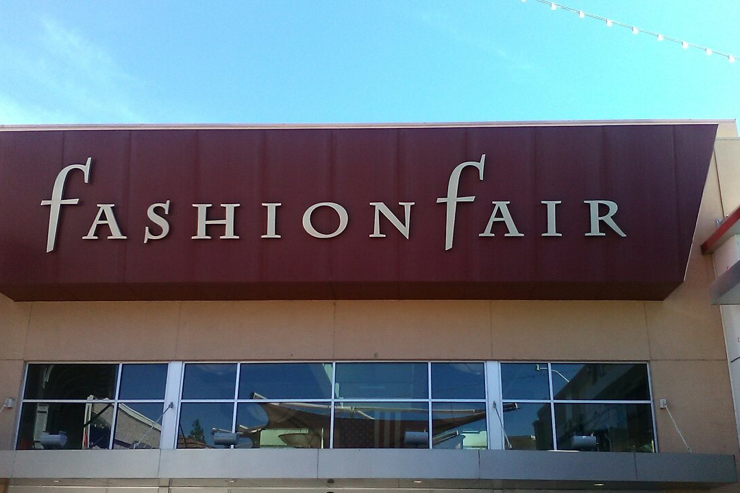 Fashion Fair Mall-弗雷斯诺必去景点