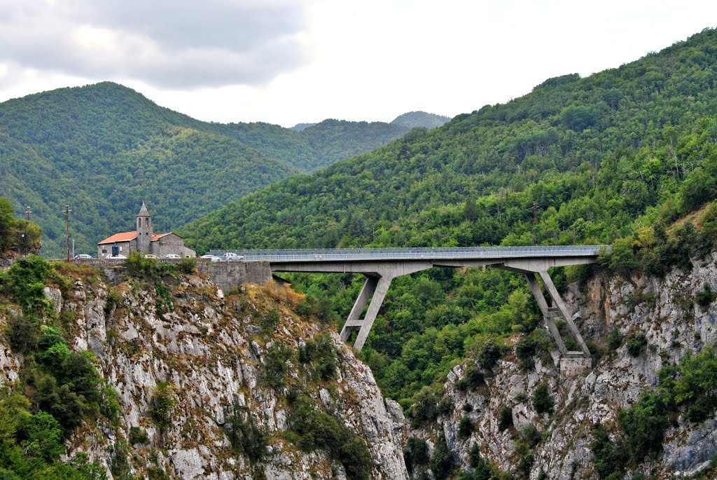 Triora旅游景点-Ponte di Loreto