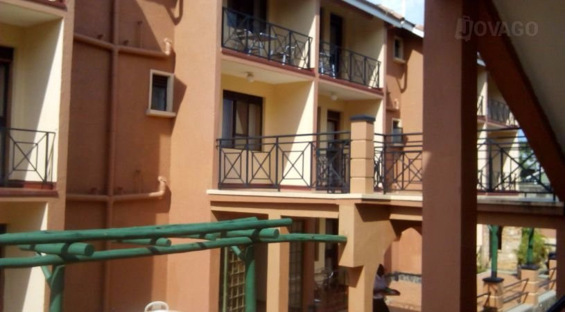 Green Valley Hotel主图