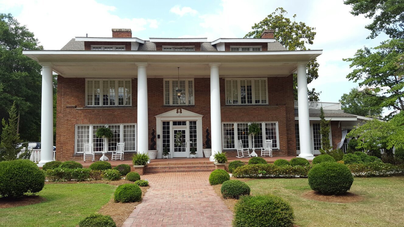 The Barrington House-官方