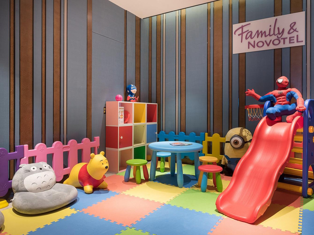 宁波逸东诺富特酒店主图