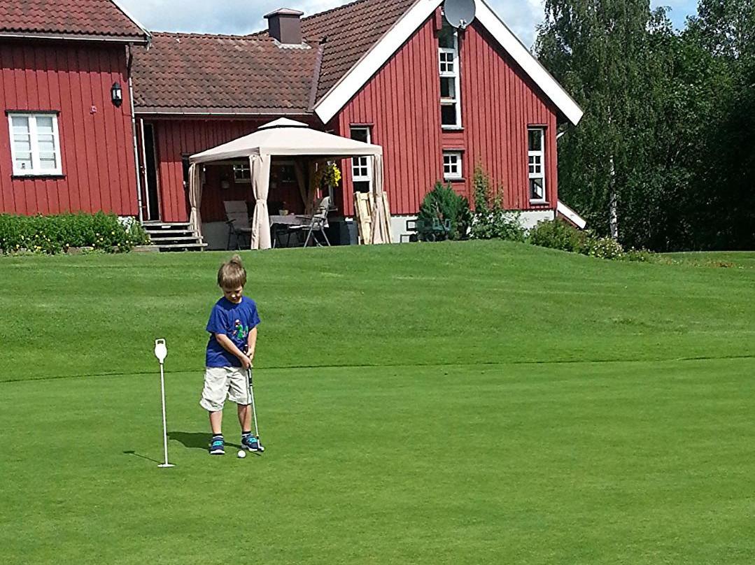 Kjekstad Golf Club-Royken必去景点