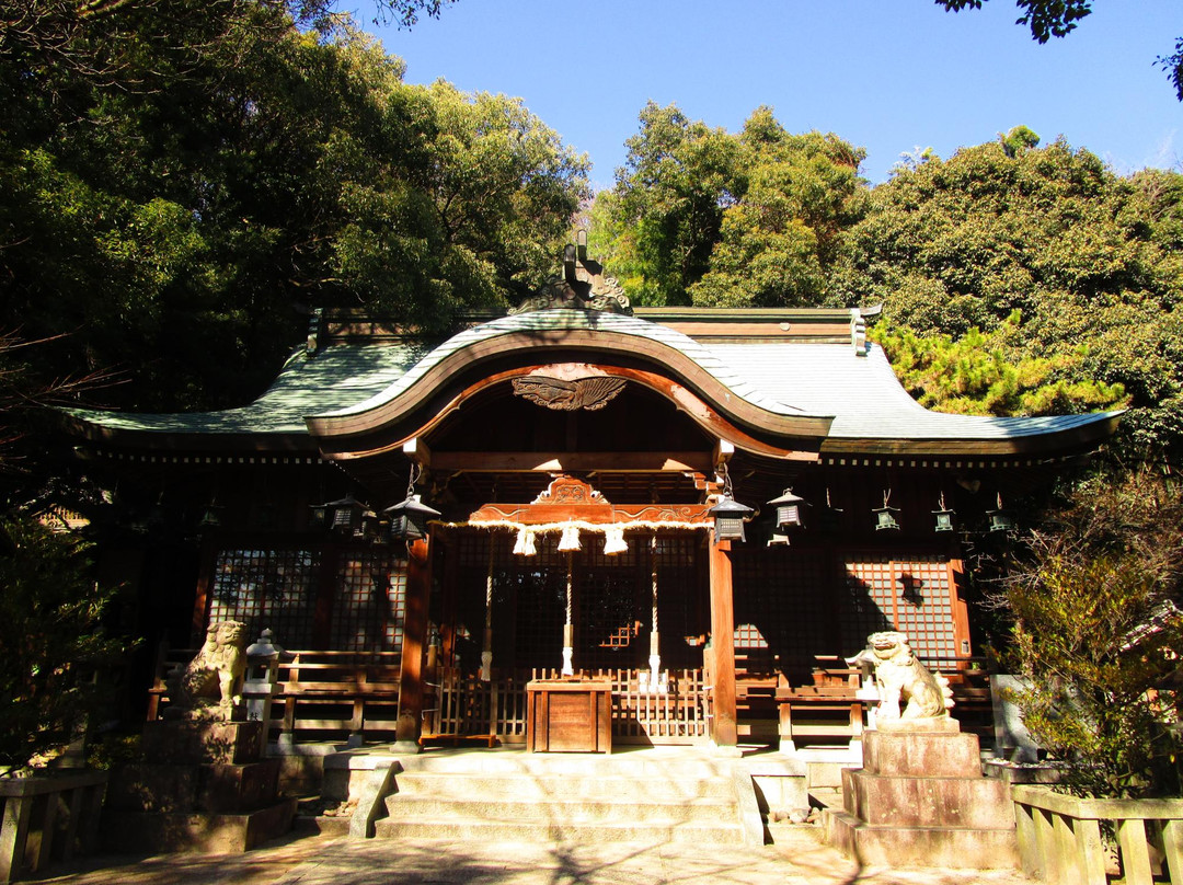 Tarumi Shrine景点图片