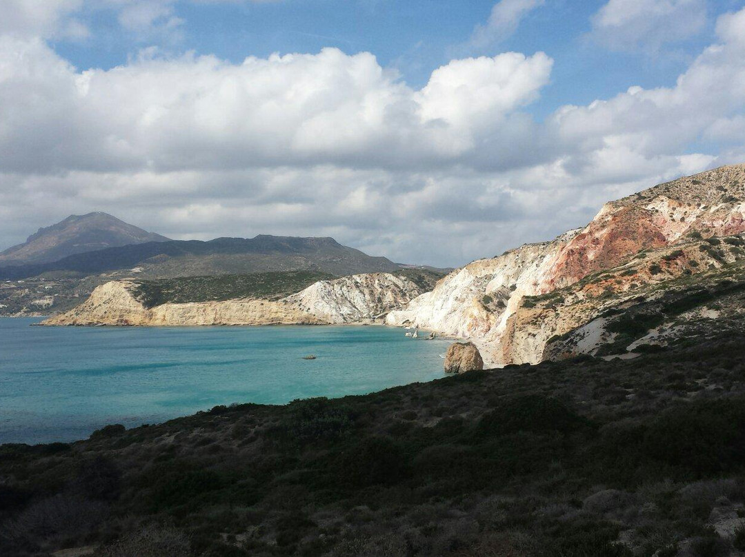 Firiplaka Beach-米洛斯岛必去景点