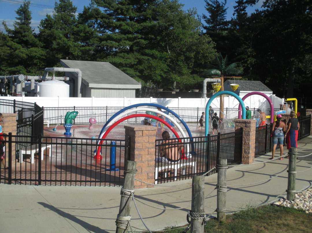 Crystal Springs Family Waterpark-东布伦瑞克必去景点