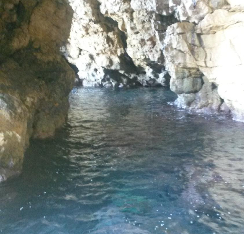 Magic Boat Menorca-米诺卡必去景点