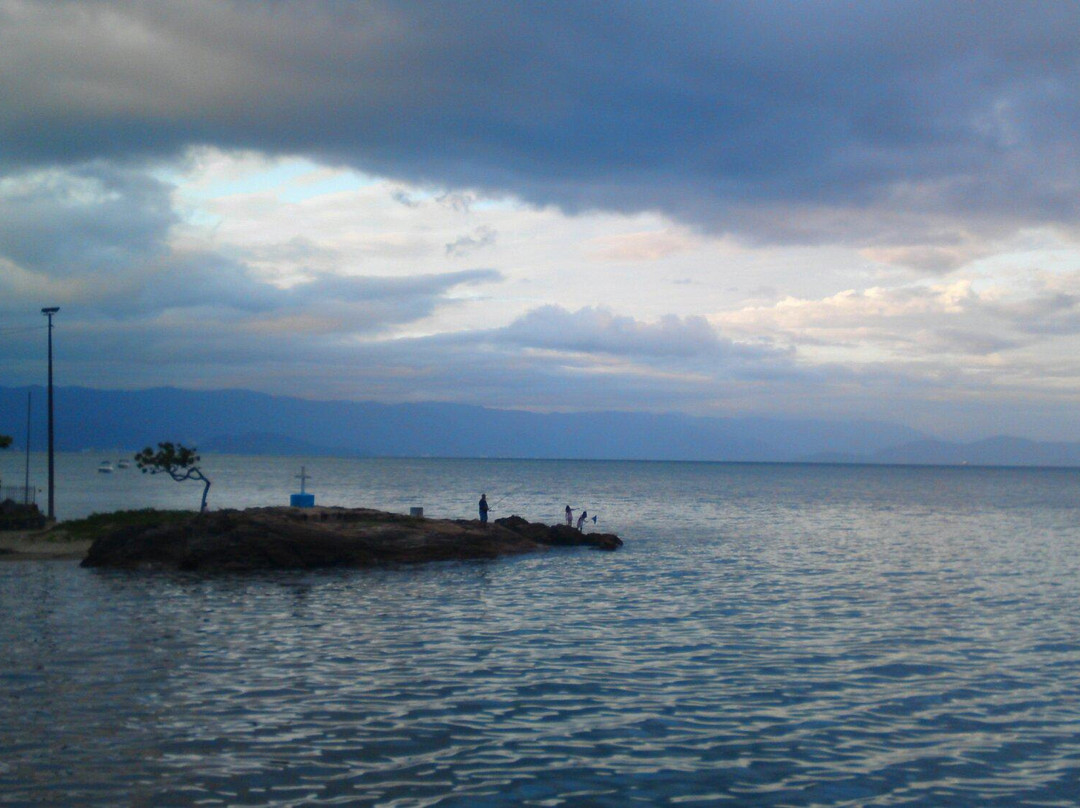 Pontal da Cruz Beach-圣塞巴斯蒂昂必去景点
