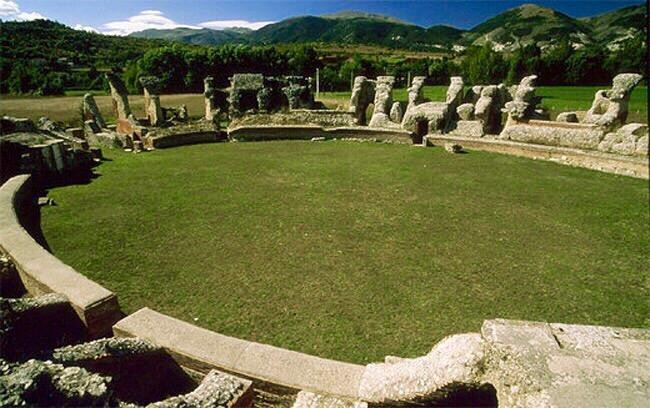 Anfiteatro Romano di Amiternum景点图片