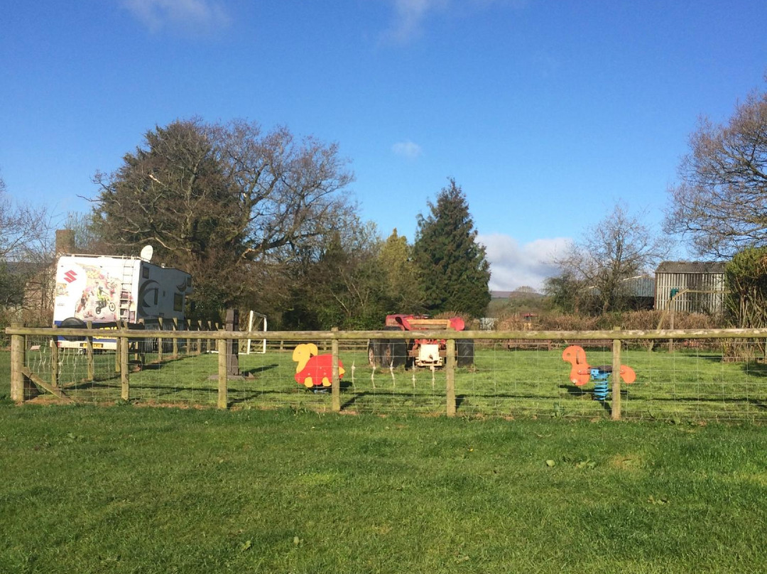 Rowlestone Court Campsite
