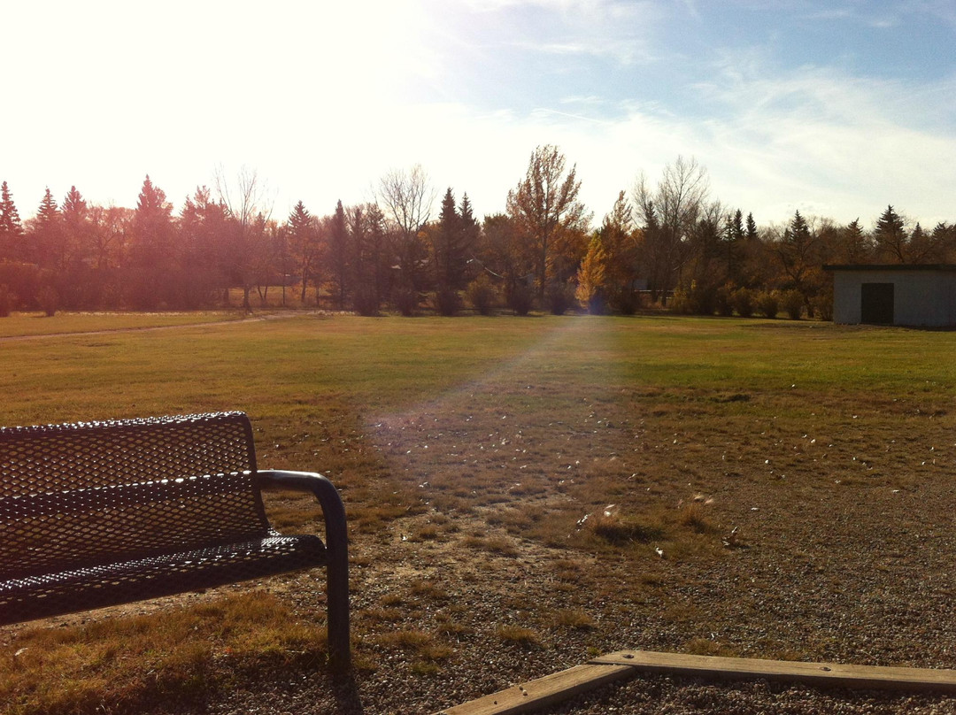 Kinsmen Park South-里贾纳必去景点