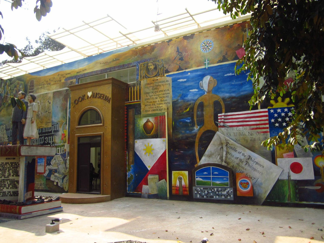 Book Museum cum Ethnology Center-马利仅那必去景点