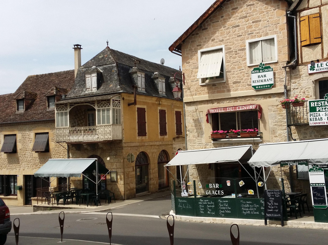 Saint-Denis-les-Martel旅游攻略图片