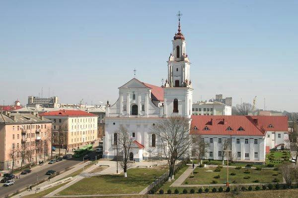 Bruzgi旅游景点-The Bernandine Church